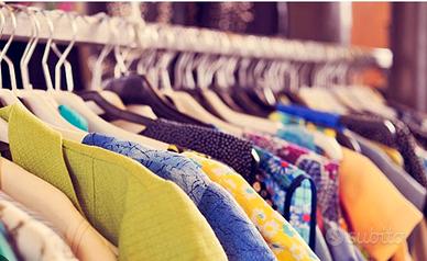 Stock abbigliamento scarpe e accessori 