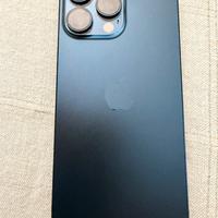 Privato vende iphone 15pro max azzurro