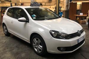 VW GOLF 1.4 BENZINA  DSG NEOPATENTATI SI