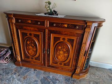 Credenza con specchio