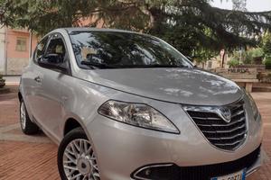 Lancia ypsilon 3°serie TRATTABILI 