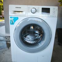 Lavatrice Samsung wf80f5e1w4w 