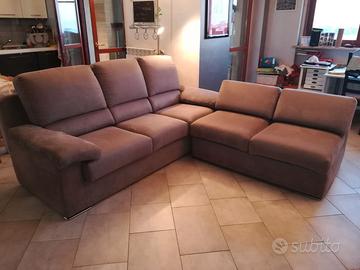 Divano letto 3 posti grigio con isola