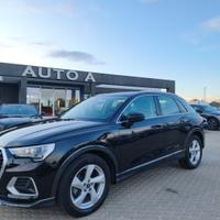 AUDI Q3 35 TDI S tronic Business Advanced