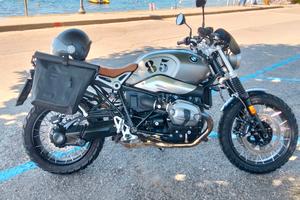 BMW R nine T scrambler