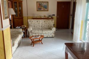 Ampio e luminoso appartamento Fuorigrotta