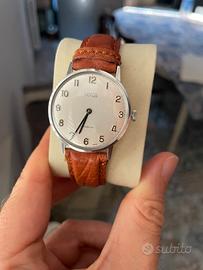 Orologio Venus carica manuale 17 rubini