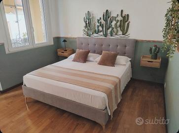 Giroletto matrimoniale in tessuto grigio