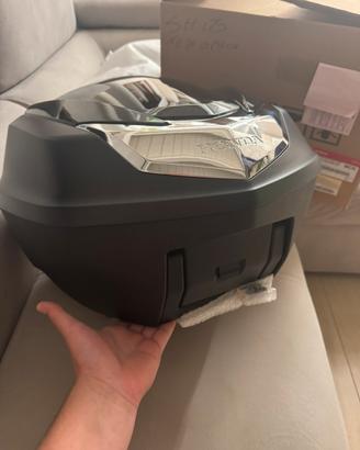 bauletto sh 125 2023, mai utilizzato