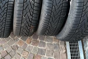 Gomme con cerchi quattro stagioni 