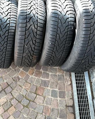 Gomme con cerchi quattro stagioni 