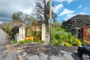 Terreno agricolo con annesso rustico