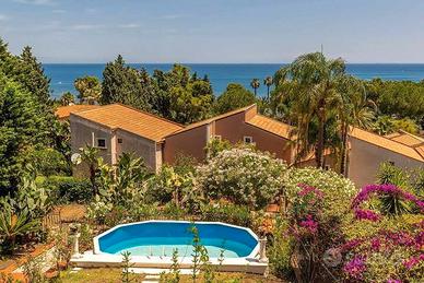 SR Villa con piscina clima e 3 camere da letto-