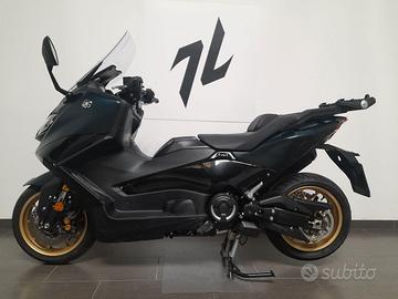 Yamaha TMAX 560 TECH MAX '23