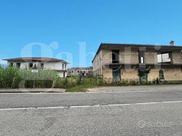 Casa Indipendente Dragoni [Cod. rif 3307379VRG]