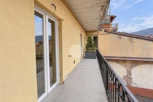 2 LOCALI A SARNICO