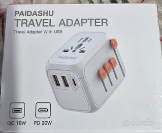 Adattatore universale da viaggio con PD20W, 2 USB,