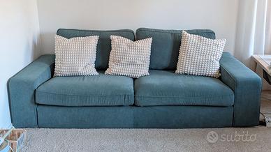 Divano Ikea 3 posti, 3 cuscini disponibili