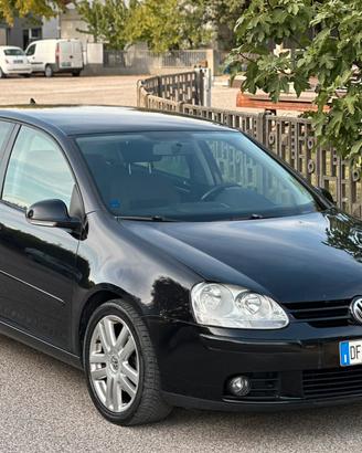 Volkswagen Golf 2.0 TDI 5 Motion