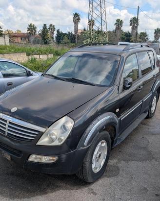 SSANGYONG REXTON GAB 2.7 XDI 4X4 165CV ricambi-