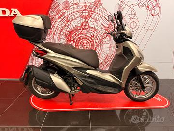 Piaggio Beverly 400 2023