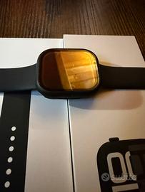 Apple Watch 10 46mm con due cover