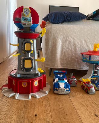 Grande lotto Paw Patrol veicoli, personaggi e basi