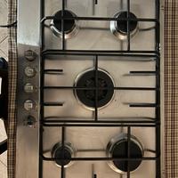 Piano cottura a gas 5 fuochi