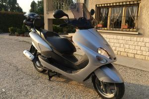 Yamaha majesty 125cc