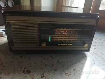 radio Marelli con giradischi funzion