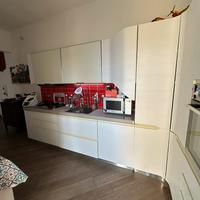 Beverly cucina stosa