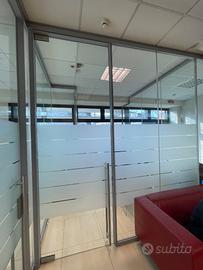 Attrezzatura per ufficio