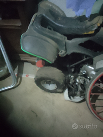 Quod avt ruota 8x ricambi motore funzionante