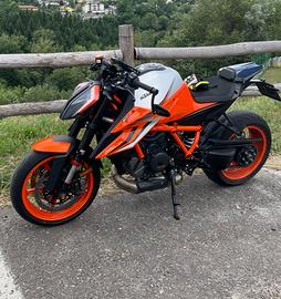Ktm superduke 1290 r