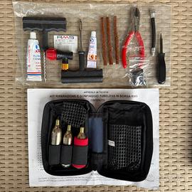 2 Kit Riparazione Gonfiaggio Tubeless in Borsa RMS