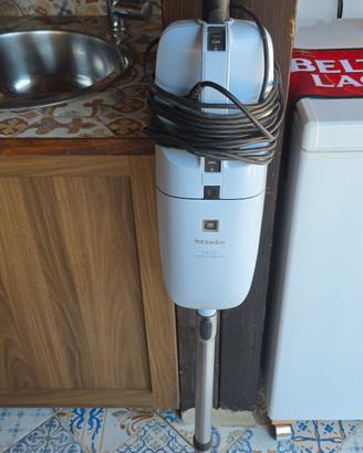 aspirapolvere miele geos
