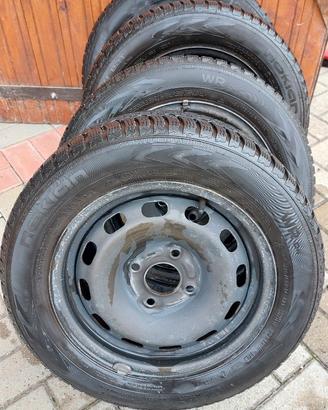 Kit 4 Ruote Complete Invernali 175/65 R14 Fiesta