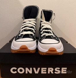 Converse Run Star Hike