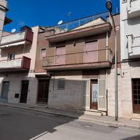 Casa indipendente centro Canosa di Puglia