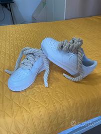 Scarpe nike air con lacci grossi numero 44 nuove