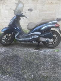 Piaggio Beverley 250