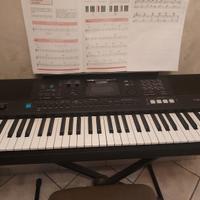 Tastiera elettronica Yamaha PSR E473