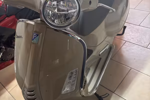 Vespa 125 GTS