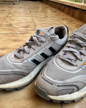 Scarpe Adidas Retropy 3