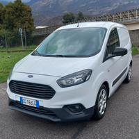 Ford Transit Courier 1.5 TDCi 75CV