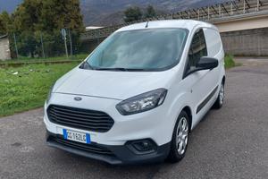 Ford Transit Courier 1.5 TDCi 75CV
