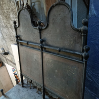 Letto antico in ferro