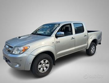 Toyota Hilux 3.0 D-4D 4WD 4p. Double Cab SR
