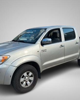Toyota Hilux 3.0 D-4D 4WD 4p. Double Cab SR