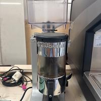 Macinacaffe dosatore nuova simonelli